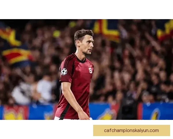 滕哈赫高位压迫战术持续显现效果，球队表现稳健